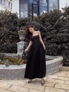 Vestido maxi de seda con cuello cuadrado sin mangas TieBack Fit Flare Invitados de noche Ocasiones casuales Patrón sólido para damas de honor - Product Image 5