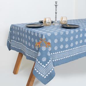 Mantel de mesa con diseño floral Dabu de la India, hecho a mano con estampado en bloque, mantel de algodón suave para mesa de comedor. - Product Image 2