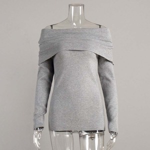 Maglione Donna Autunno Inverno 2025 - Top a Maglia Sexy con Spalle Scoperte, Aderente, Maniche Lunghe - Product Image 4