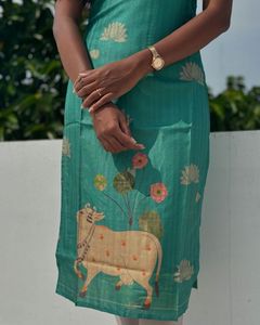 New Trending Look Seasonable Wear Pure Cottan Silk Printed <strong>Kurta</strong> Collection for Indian Girls Readymade Cheap Low Price Wholesale