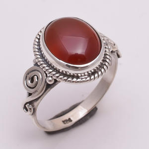 ผู้ผลิตแหวนเงินสเตอร์ลิง925ละเอียดตามสั่งเครื่องประดับอัญมณีฟอสซิลธรรมชาติสำหรับงานปาร์ตี้ขายส่งและส่งออกโดยตรง - Product Image 2