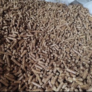 Gran Oferta: Pellets de Madera en Forma de Barra de 6mm y 8mm de Primera Calidad - Product Image 2