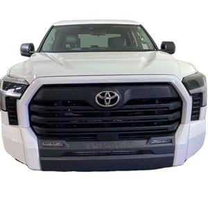 Camioneta de Tamaño Completo 2024-2025, 4 Puertas, Cabina Doble, 2WD, Caja de 5.5 Pies, Interior de Cuero, Rines R18 Oscuros, Estado Impecable, Fabricación Alemana - Product Image 1