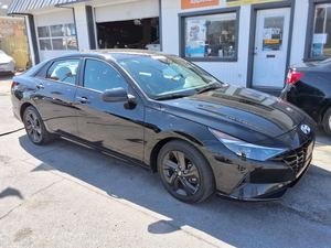 HYUNDAI ELANTRA SEL FWD 2021 d'occasion, conduite à gauche/droite - Product Image 3