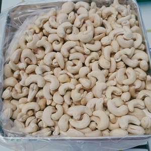 Meilleur prix, livraison gratuite, noix de cajou de toutes tailles, noix de cajou brutes, noyaux de cajou, Kaju Badam SANTIGO, emballage de marque privée - Product Image 6