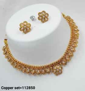 <b>Indian</b> Traditional Ethnic Gold Plated Copper Bridal Wedding Jewelry <b>Set</b> for Women Party Earrings and Necklace <b>Set</b> - Product Image 3