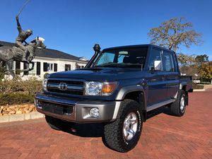 2022 Toyota Land Cruiser Pickup Conduite à droite Hardtop SUV 8L Boîte de vitesses automatique AWD ACC R19 Tissu Dark Gas Essence Options - Product Image 5