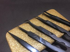 แหนบดึงขนตาคุณภาพสูง สีดำล้วน ผลิตจากเหล็กกล้าไร้สนิมญี่ปุ่น ป้องกันไฟฟ้าสถิต |   อุปกรณ์ต่อขนตาแบบวอลลุ่มพร้อมโลโก้สั่งทำ - Product Image 5