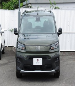 Muy bueno Usado 2025 FIATTT DOBLO GREEN COLOR EDITION Usado - Product Image 1