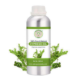 Marque privée Huile essentielle de cyprès 100% distillée à la vapeur naturelle pour le soin de la peau et des cheveux - Product Image 4