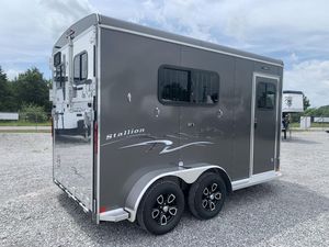 Remorque pour 2 chevaux, construction en acier, intérieur spacieux et conception de transport sécurisée, remorque pour bétail - Product Image 5