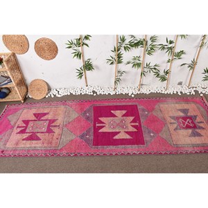 Alfombra de retazos de lana Vintage de 3,4x11 pies, respaldo de látex rosa y beige, rectángulo y patrón de rompecabezas para sala de estar o pasillo - Product Image 2