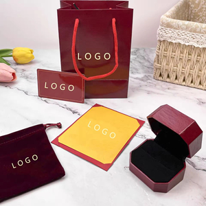 Juego de Cinco Cajas de Almacenamiento de Joyería Octagonales Rojas de Papel para Pulseras, Anillos, Collares, Accesorios, Regalos de Lujo - Product Image 2