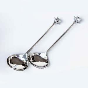 Cuillère de service en acier inoxydable argenté avec design royal unique, ensemble de couverts modernes de haute qualité pour la maison de mariage - Product Image 5