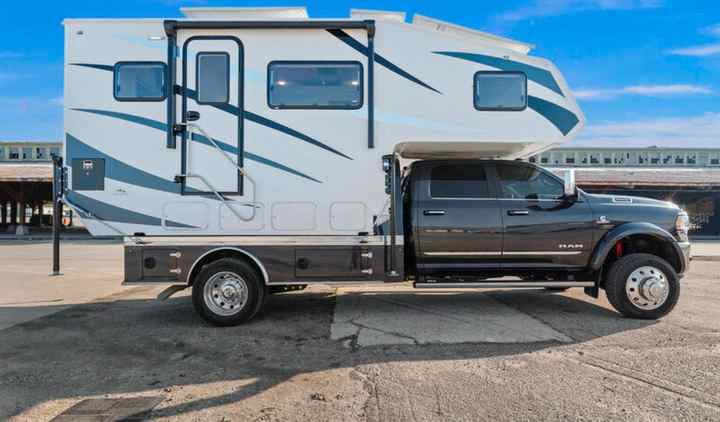 Ecocampor Pop up Truck Camper Slide on Camper with Kitchen and Toilet for sale to usa and Europe with free shipping