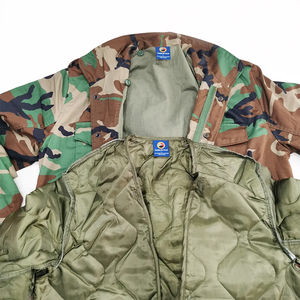 Veste coupe-vent en toile personnalisable pour homme, surdimensionnée, demi-zip, pull-over uni teint, imperméable, col montant, pour l'hiver et le football - Product Image 4