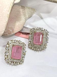 ต่างหูเงินชุบคุณภาพดีทันสมัย ประดับเพชรซิร์คอน ดีไซน์โมเดิร์น เหมาะสำหรับงานแต่งงานและงานปาร์ตี้ คอลเลคชั่นสำหรับผู้หญิงและเด็กผู้หญิง - Product Image 2