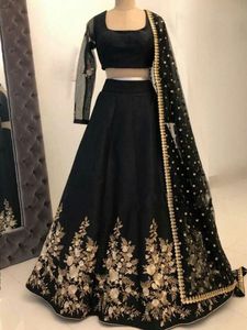 ใหม่-ล่าสุดอินเดีย/ปากีสถาน KOTI และ LEHENGA ชุดสำหรับ WALIMA ประดับประดาด้วย DABKA,หินลูกปัดแก้วทำงานสำหรับงานแต่งงาน @ 2022 - Product Image 2