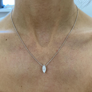 Collier pendentif solitaire en or massif 14 carats avec diamant de laboratoire de qualité supérieure de 1 carat, taille marquise, certifié IGI, haute couture - Product Image 4