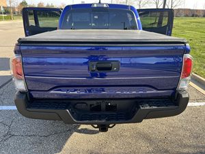 Gran Oferta, Excelente Estado: Toyota Tacoma TRD Sport Doble Cabina 4X4 2018, Lista para Enviar - Product Image 6