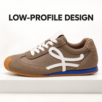 Baskets rétro en daim de vache à lacets pour femmes, chaussures décontractées à profil bas, semelle en caoutchouc, fabrication OEM, marque privée
