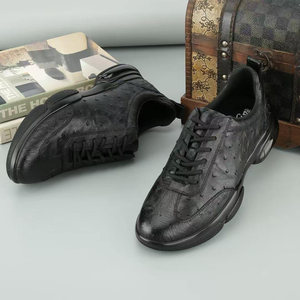 รองเท้าลำลองหนังนกกระจอกเทศสุดเทรนด์ปี 2025 สำหรับผู้ชาย ดีไซน์หนังแท้แบบผูกเชือก สีพื้น เรียบง่าย ใส่ได้หลากหลายสไตล์ เหมาะสำหรับเดิน - Product Image 3