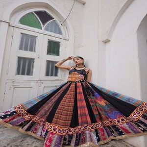 ชุดเทศกาลพิมพ์ลาย Georgette กับ gamthi ทำงาน lehenga choli ส่งออกทั่วโลกจาก surat - Product Image 1