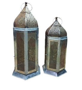 Ensemble de 2 lanternes suspendues en fer de qualité supérieure avec finition polonaise pour lanternes suspendues en métal de décoration intérieure - Product Image 4