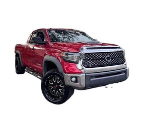 Toyota Tundra SR5 2017 Rojo Brillante Oscuro, Doble Cabina, 4L, Usado, Techo Solar, Asientos de Cuero, Transmisión Automática, Sistema de Navegación R18 - Product Image 1