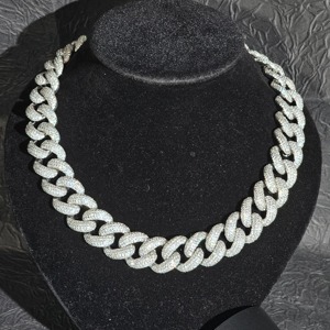 Cadena Cubana de Plata 925 con Incrustaciones de Diamantes de Moissanita Incoloros de 20 mm, Collar Brillante para Hombre, Moda a Bajo Precio - Product Image 4