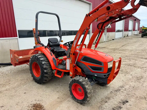Tracteur agricole 4x4 d'occasion Kioti CK30 CK2620 à vendre – Meilleure offre 2025 – Kubota BX2380 en stock à prix avantageux - Product Image 2