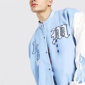 Veste universitaire personnalisée avec des patchs en chenille Broderie tendance Bomber universitaire - Product Image 6