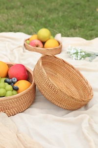 Paniers à pain et de rangement en rotin naturel faits à la main, écologiques, forme ronde, modernes, multifonctionnels, fabriqués à Hanoï, Vietnam - Product Image 3