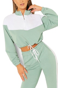 Ensemble de survêtements d'hiver 2 pièces Ensemble de sweats à capuche pour femmes Streetwear Short Hoodie With Full Sleeved & Flared Sweatpants Set Women Tracksuit - Product Image 2