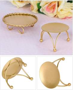 Porte-bougie en verre intemporel, centre de table, présentoir à bougies - Product Image 3