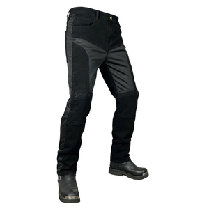 Jeans en denim pour motards noirs avec des zones renforcées pour plus de protection et de style, avec un tissu confortable de haute qualité - Product Image 2