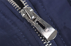 Chaqueta de bombardero de Otoño Invierno Azul personalizada para hombre, chaqueta informal de lona de manga larga a prueba de viento con cuello levantado - Product Image 3