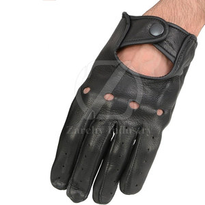 Gants de conduite pour hommes en cuir de qualité supérieure, sangle de poignet réglable, antidérapants, toutes saisons, options personnalisables, fabriqués au Pakistan - Product Image 5