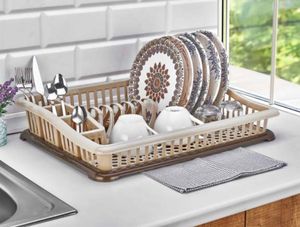 Séchoir à vaisselle en plastique transparent moderne Organisateur de cuisine de comptoir et porte-gobelet Séchage rapide pour la cuisine à domicile - Product Image 2