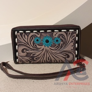 Nueva llegada tallado a mano embrague mujer cartera elegante flor multiusos mano herramienta cartera Vintage embrague - Product Image 1