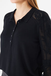 Blouse élégante en tricot à col polo pour femme - Motif rose, dentelle, manches longues, blanc, chic, tricot - Product Image 4