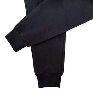 กางเกงออกกำลังกายสีดำลำลองมีกระเป๋าสำหรับผู้ชายกางเกงวอร์มแบบสั่งทำใหม่จากโรงงาน - Product Image 6