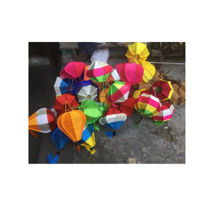 Lanterne en tissu de soie vietnamienne suspendue éclairée pliable en vente chaude - Product Image 1