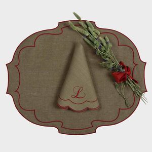 Mantel Individual de Lino Europeo de Lujo Hecho a Mano con Bordado Premium para Comedor de Alta Gama, Decoración del Hogar, Reutilizable y Lavable - Product Image 5