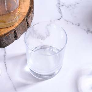 Juego de 4 Vasos Transparentes Luminosos de Vidrio, Diseño Minimalista con Patrón Sólido, Aptos para Lavavajillas, Regalo para Adultos y Fiestas - Product Image 5