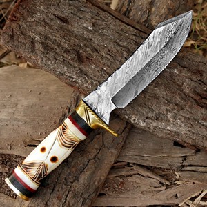 Couteau de chasse à lame fixe en acier Damas fait main, manche décoratif gravé, pointe à clip, bord plat, qualité industrielle, 13 pouces - Product Image 5