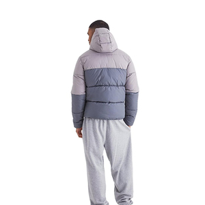 2025 ropa de moda chaqueta de peso pesado DISEÑO DE Panel dos bolsillos ropa de calle personalizada Slim Fit chaquetas acolchadas para hombres servicio OEM - Product Image 2