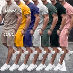 2025 survêtement d'été avec logo personnalisé vêtements pour hommes ensembles chemise et short à manches courtes adultes vêtements d'été personnalisables pour hommes - Product Image 6