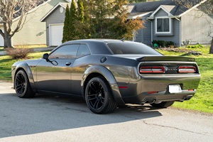 Dodge Challenger R/T Scat Pack Widebody 2023 Impecable - Product Image 4