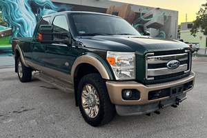 Camioneta Ford F-350 Super Duty King Ranch 4x4 de 2011, Usada, en Buen Estado, Camioneta de Trabajo de Tamaño Completo, 4 Puertas, con Motor Potente - Product Image 5